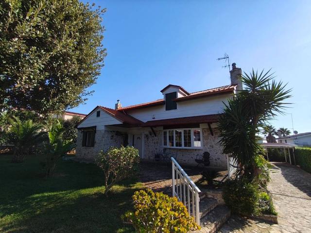 Villa Indipendente in vendita a Montetermiti, Statte