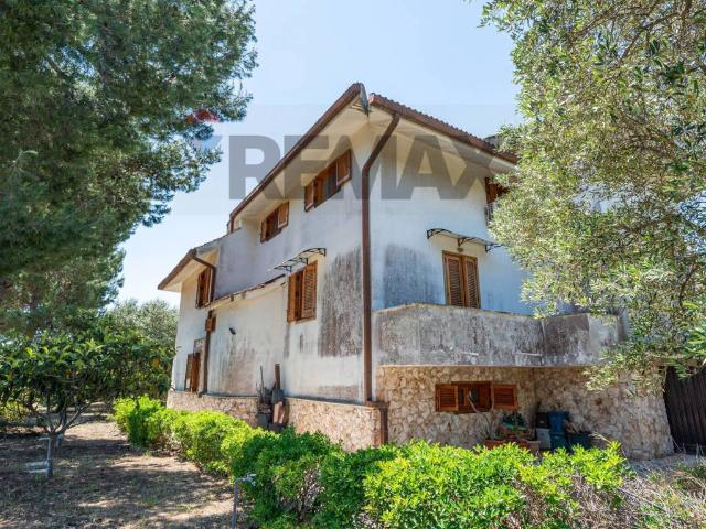 Villa Indipendente in vendita a Montetermiti, Statte