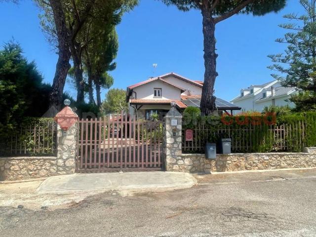 Villa Indipendente in vendita a Puglia, Taranto