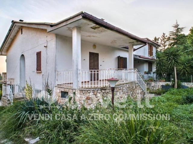 Villa Indipendente in vendita a Puglia, Taranto