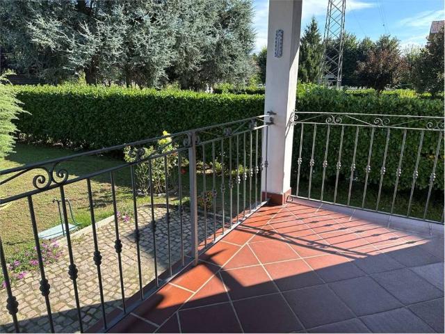 Villa Indipendente in vendita a Piemonte, Alessandria