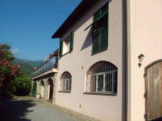 Villa Indipendente in vendita a Stellanello, Liguria