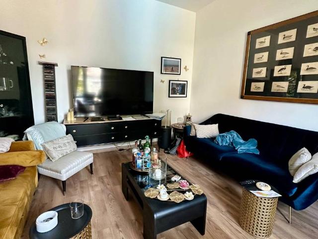 Villa Indipendente in vendita a Stezzano, Lombardia