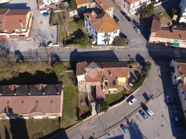 Villa Indipendente in vendita a Stimigliano, Lazio