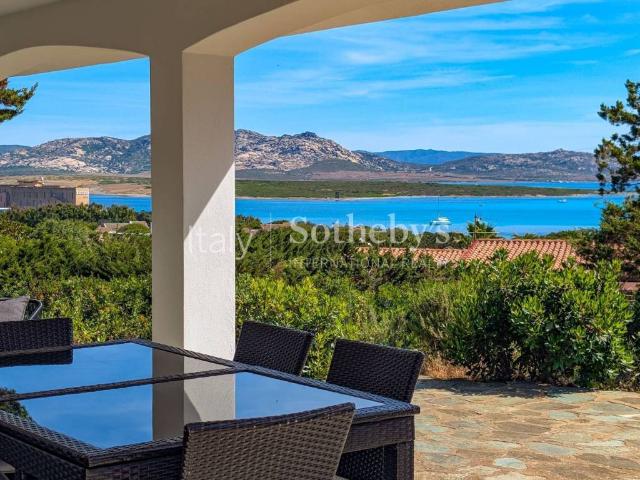 Villa Indipendente in vendita a Stintino, Sardigna/Sardegna