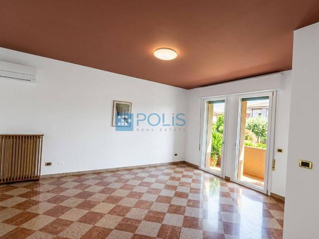 Villa Indipendente in vendita a Stra, Veneto