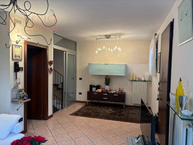 Villa Indipendente in vendita a Stra, Veneto