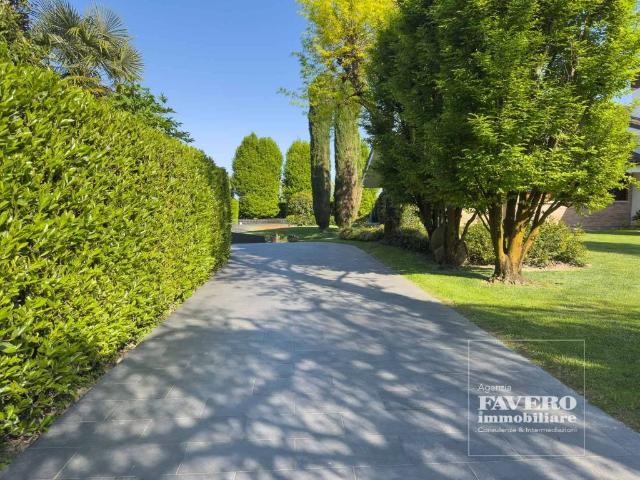 Villa Indipendente in vendita a Stra, Veneto
