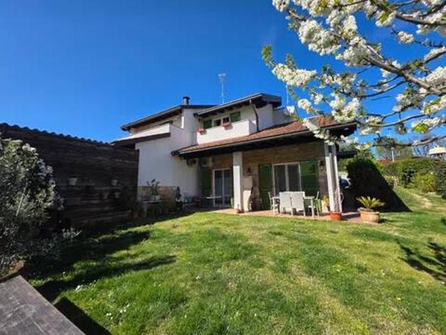 Villa Indipendente in vendita a Casa Berni, Stradella