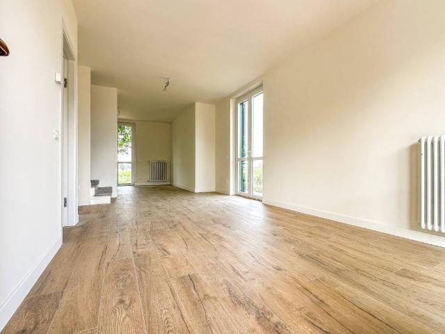 Villa Indipendente in vendita a Stradella, Lombardia