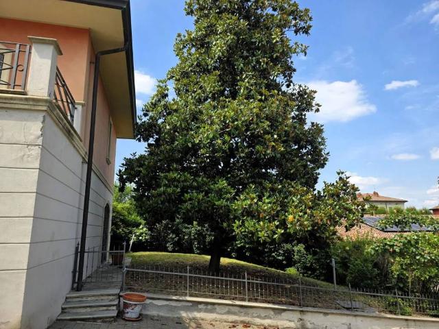 Villa Indipendente in vendita a Cascina San Giacomo, Stradella