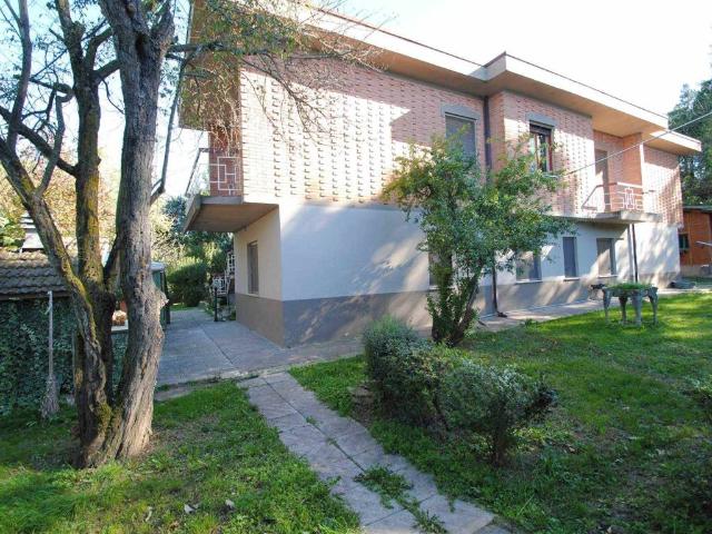 Villa Indipendente in vendita a Stradella, Lombardia