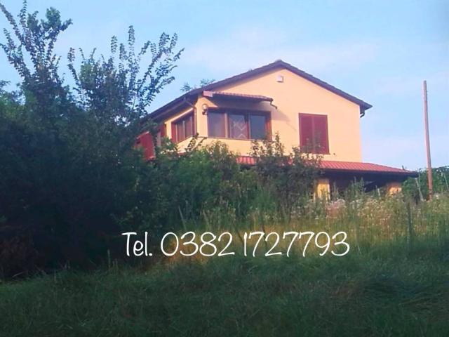 Villa Indipendente in vendita a Stradella, Lombardia