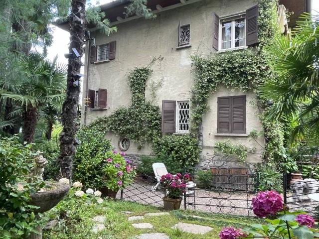 Villa Indipendente in vendita a Carciano, Stresa