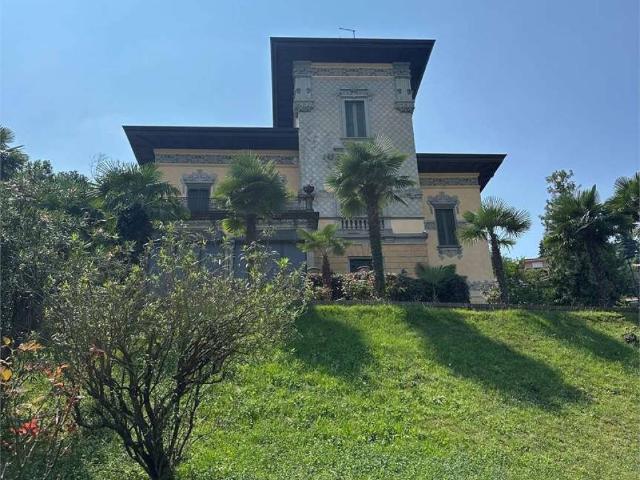 Villa Indipendente in vendita a Piemonte, Verbano-cusio-ossola