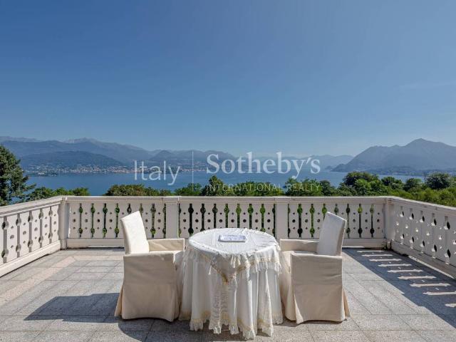 Villa Indipendente in vendita a Binda, Stresa