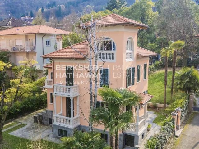 Villa Indipendente in vendita a Carciano, Stresa