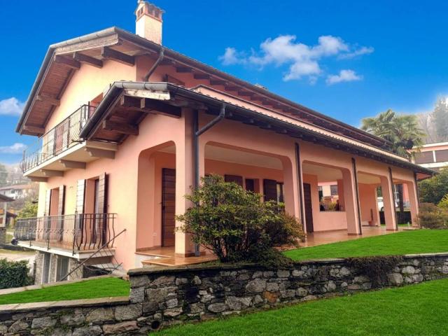 Villa Indipendente in vendita a Passera, Piemonte