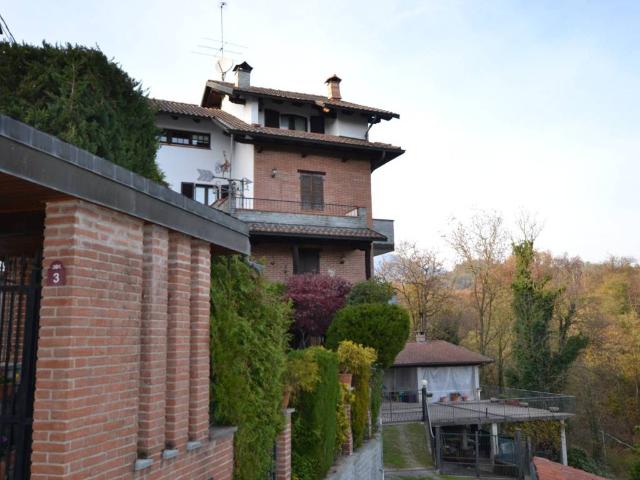 Villa Indipendente in vendita a Piemonte, Biella