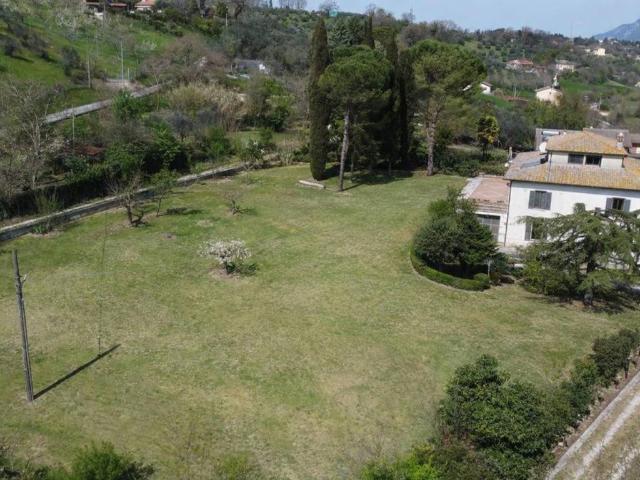 Villa Indipendente in vendita a Stroncone, Umbria