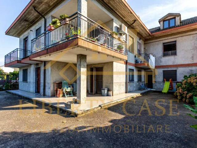 Villa Indipendente in vendita a Piemonte, Vercelli