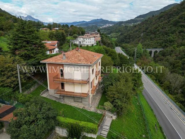 Villa Indipendente in vendita a Amagno, Strozza