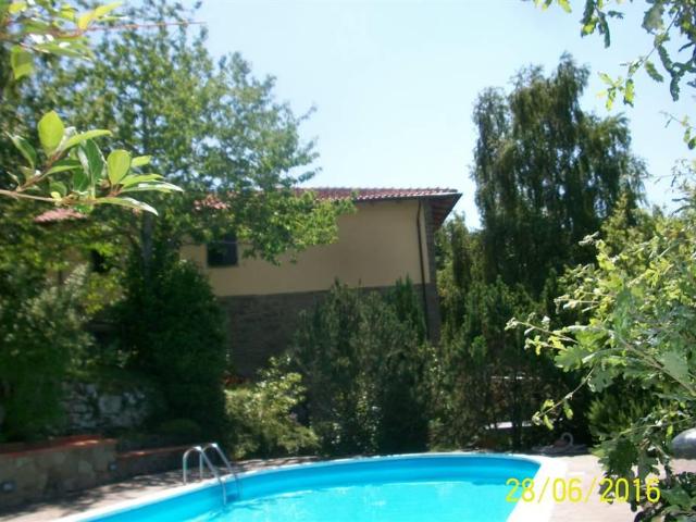 Villa Indipendente in vendita a Subbiano, Toscana