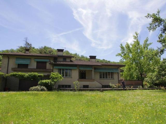 Villa Indipendente in vendita a Subbiano, Toscana