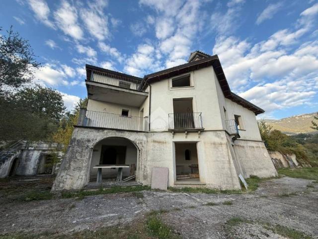 Villa Indipendente in vendita a Roma Capitale, Lazio