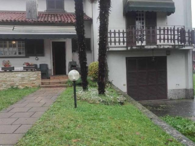 Villa Indipendente in vendita a Suisio, Lombardia