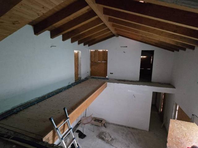 Villa Indipendente in vendita a Sulmona, Abruzzo