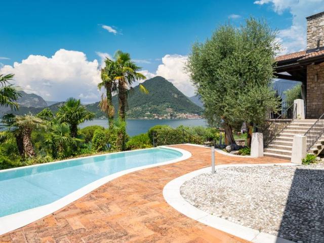 Villa Indipendente in vendita a Comunità montana del Sebino bresciano, Sulzano