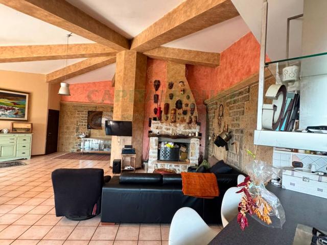 Villa Indipendente in vendita a Summonte, Campania