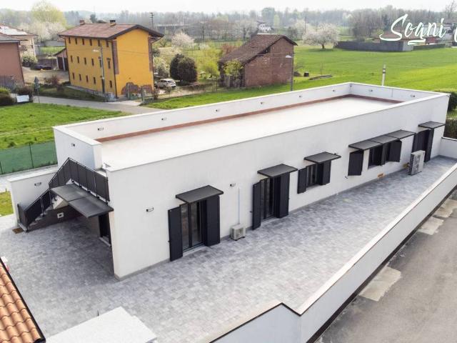 Villa Indipendente in vendita a Piemonte, Novara