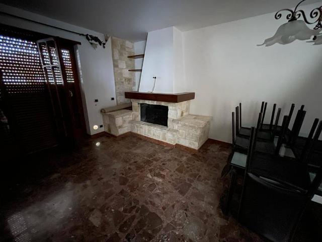 Villa Indipendente in vendita a Supino, Lazio