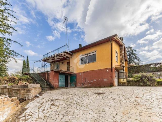 Villa Indipendente in vendita a Fontevivola, Sutri