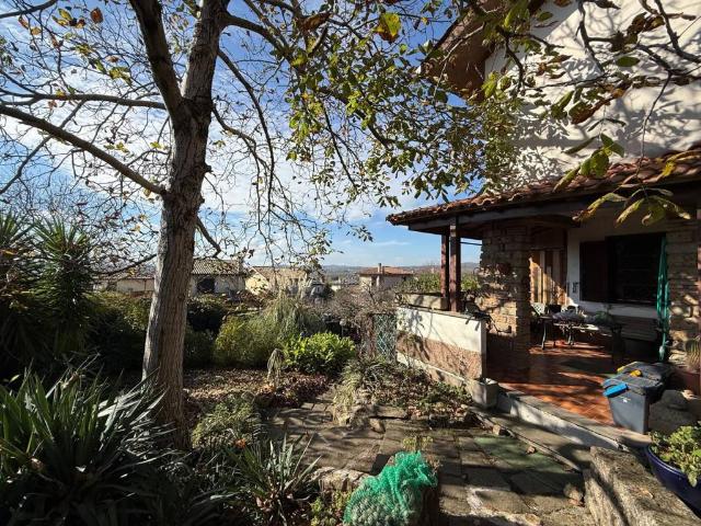 Villa Indipendente in vendita a Sutri, Lazio