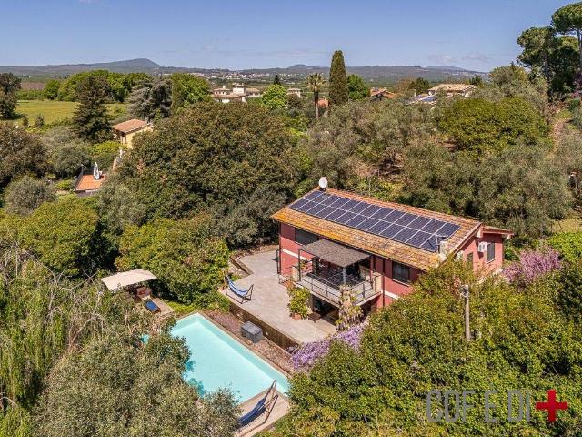 Villa Indipendente in vendita a Fontevivola, Sutri