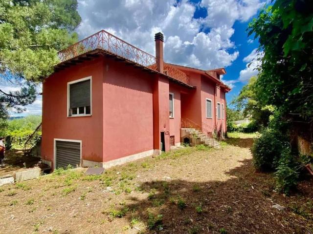 Villa Indipendente in vendita a Fontevivola, Sutri