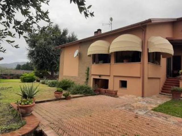 Villa Indipendente in vendita a Suvereto, Toscana