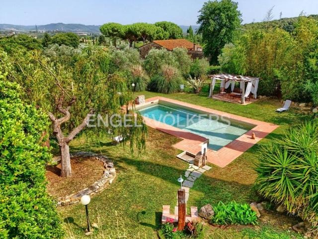Villa Indipendente in vendita a Suvereto, Toscana