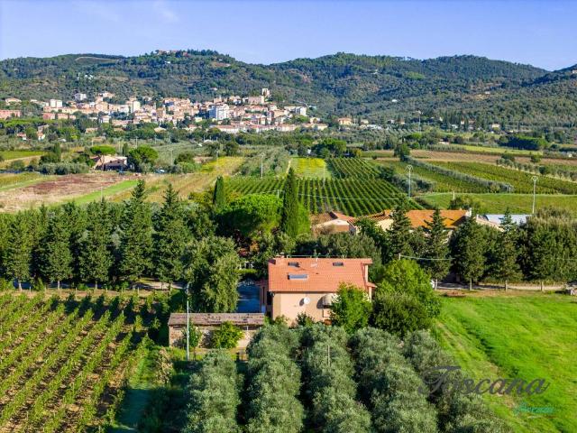 Villa Indipendente in vendita a Suvereto, Toscana