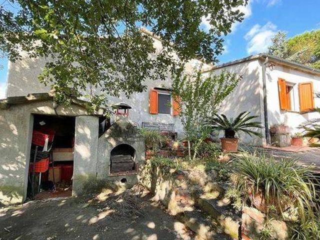 Villa Indipendente in vendita a Prata, Suvereto