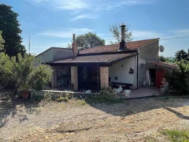 Villa Indipendente in vendita a Prata, Suvereto