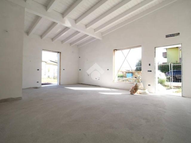 Villa Indipendente in vendita a Carobbio, Suzzara