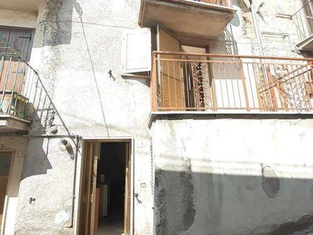 Villa Indipendente in vendita a Tagliacozzo, Abruzzo
