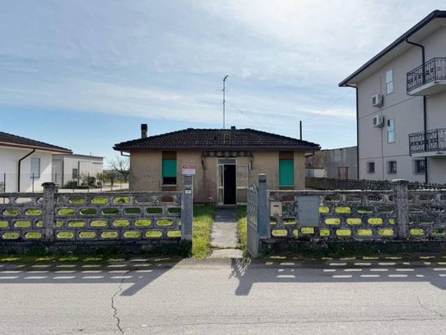 Villa Indipendente in vendita a Oca Marina, Taglio Di Po