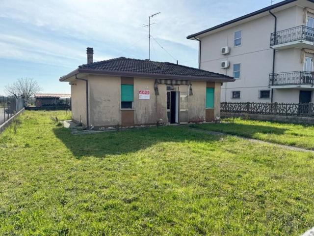 Villa Indipendente in vendita a Oca Marina, Taglio Di Po