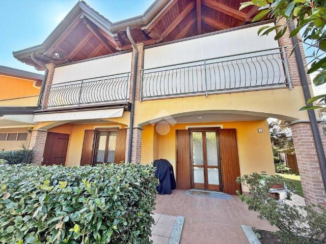 Villa Indipendente in vendita a Cheglio, Taino