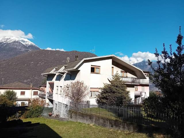 Villa Indipendente in vendita a Talamona, Lombardia